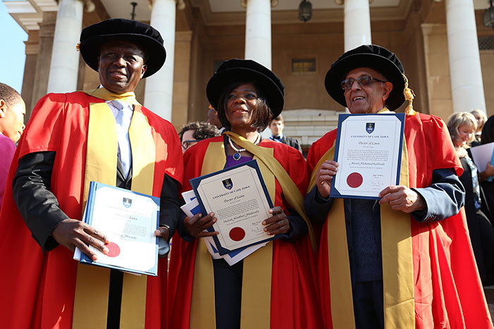 Deputy Chief Justice of the Constitutional Court Dikgang Moseneke, Public Protector Advocate Thuli Madonsela and struggle stalwart and law pioneer Ahmed Kathrada were awarded honorary degrees (Doctor of Laws) at the June Graduation ceremony in Jameson Hall on 11 June 2015.