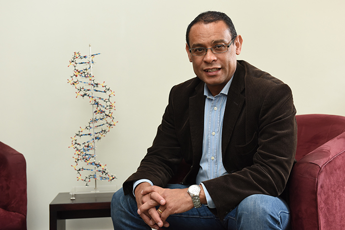 Professor Kevin Naidoo is using computational chemistry to aid the early identification of cancer types.