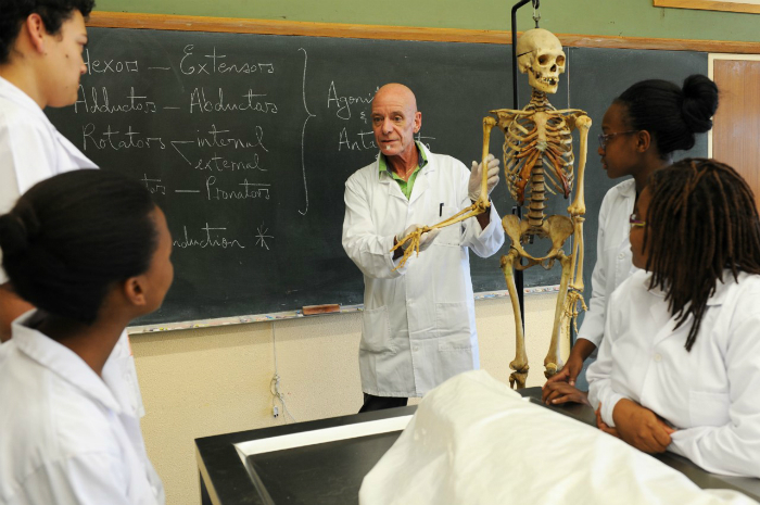 Anatomy lecturer Prof Graham Louw, who oversees the dissection programme as well as the student-driven annual ceremony to honour those who donate their bodies to the Faculty of Health Sciences. <b>Photo</b> Michael Hammond.