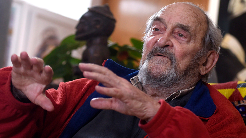 The late struggle icon Denis Goldberg graduated from UCT in 1955 with a BSc in civil engineering. In 2019 the university was pleased to bestow a DScEng (honoris causa) on him.