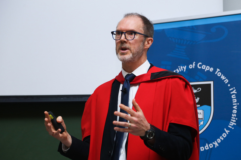 During his Vice-Chancellor’s Inaugural Lecture, Prof Crick Lund called for investment in population mental health in low- and middle-income countries.