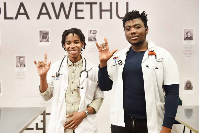 Fourth-year medical students Banele Mhlongo (right) and Vuma Mthembu are developing an app and website to improve the experience of deaf patients using healthcare facilities. 