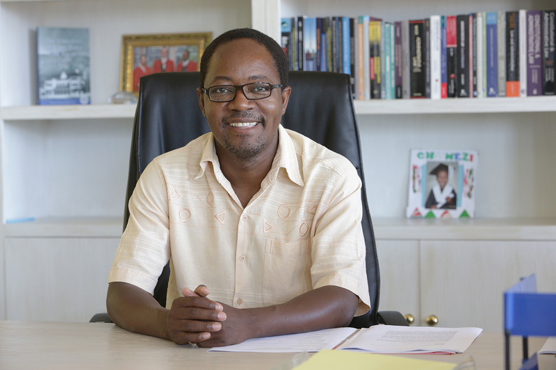 New dean of the Faculty of Law, Professor Danwood Chirwa, shares the short- and long-term goals he hopes to achieve while at the helm. 