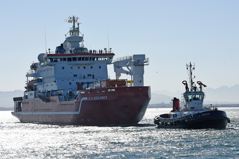 The immersive 11-day programme at sea aboard the SA Agulhas II sees students engage in a busy schedule of lectures and work on deck and in laboratories as the ship travels from Cape Town to the heart of the Agulhas current, before returning to port on 11 July.