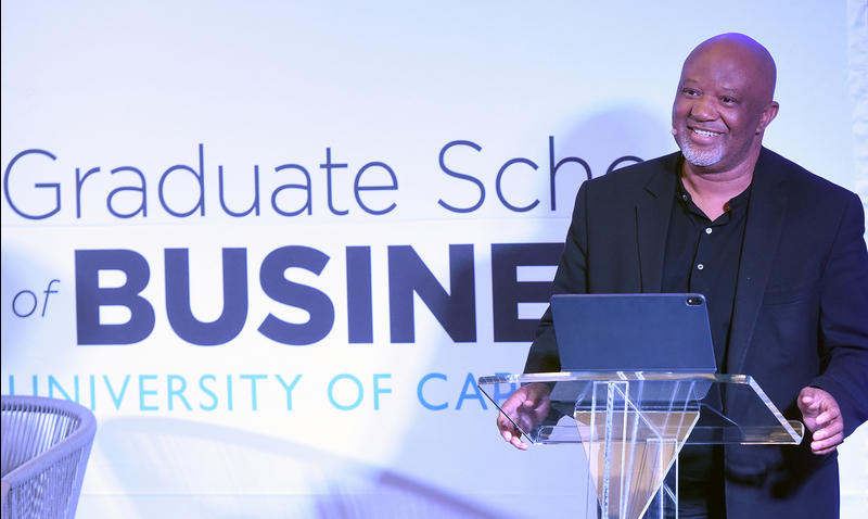 Speaking at the GSB, former deputy finance minister Mcebisi Jonas says there is hope for South Africa.