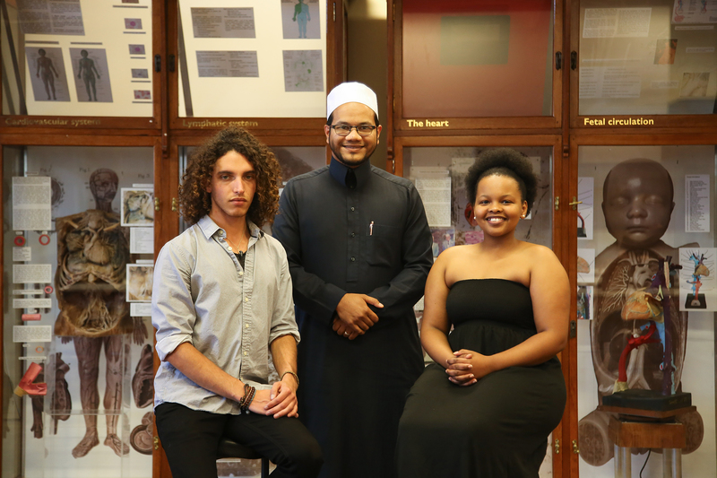 Second-year medical students Joseph Lichtman, Khalid Abduroaf and Sinalo Nyakambi participated in the annual cadaver memorialisation ceremony to honour those whose bodies are used to teach anatomy at the Faculty of Health Sciences.