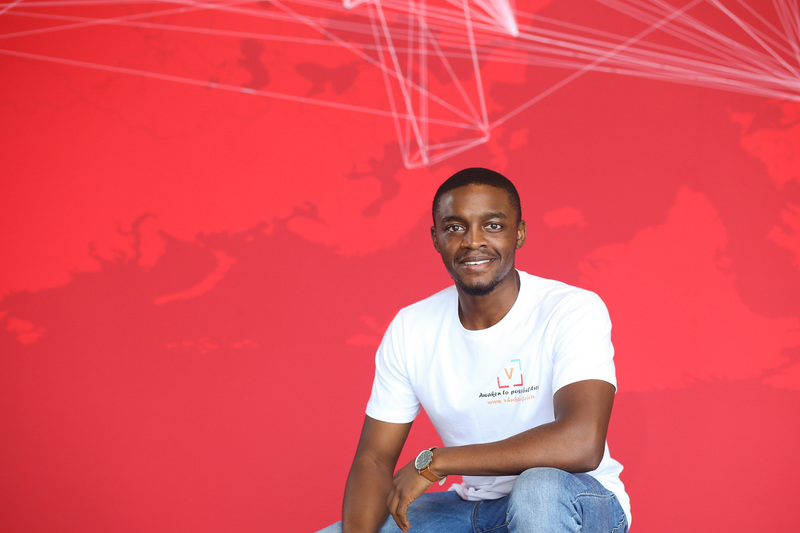 UCT student and Vhuka co-founder Kennedy Muranda tells UCT News how his business platform benefits cash-strapped students. 
