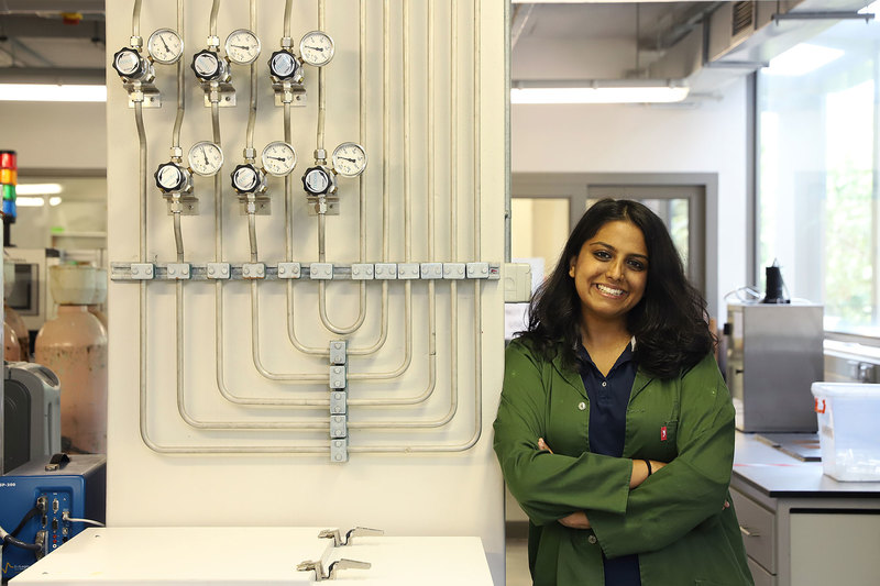 Ziba Rajan will be the first master’s graduate from UCT’s Electrolyser Research Group. She will graduate cum laude. She is among 779 master’s students who are graduating from UCT this month.