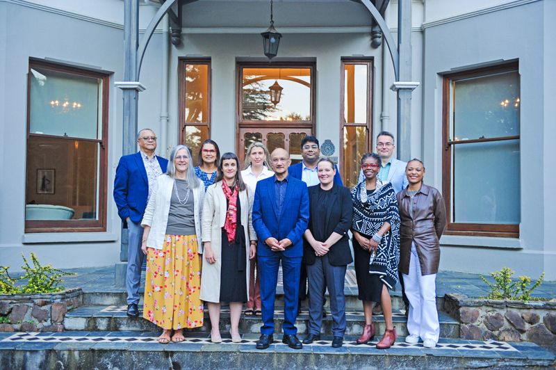 Members of UCT’s Future Leaders programme joined VC interim Emer Prof Daya Reddy and other members of the Leadership Lekgotla for a special celebration on Wednesday, 11 October.