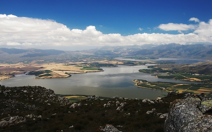 The Theewaterskloof Dam has the capacity of almost all the other 13 dams supplying Cape Town’s water combined. Shown here in 2009.