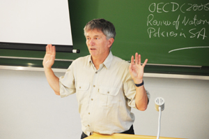 Emeritus Prof Peter Kallaway