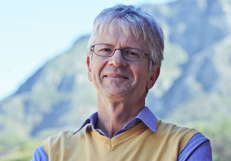 Prof Harald Winkler