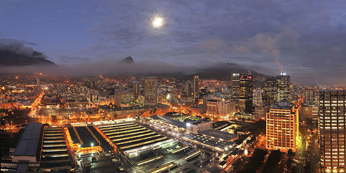 Panorama of the Cape Town city centre. (Credit: Bruce Sutherland) 
