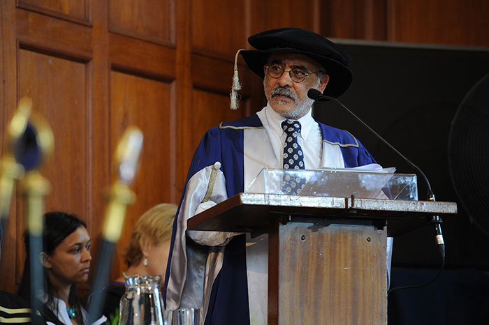 Deputy Vice-Chancellor Prof Crain Soudien speaking at the 2012 <a href="https://www.uct.ac.za/dad/news/archives/?id=8276&amp;t=dn" target="_blank">Festival of Desire</a>.