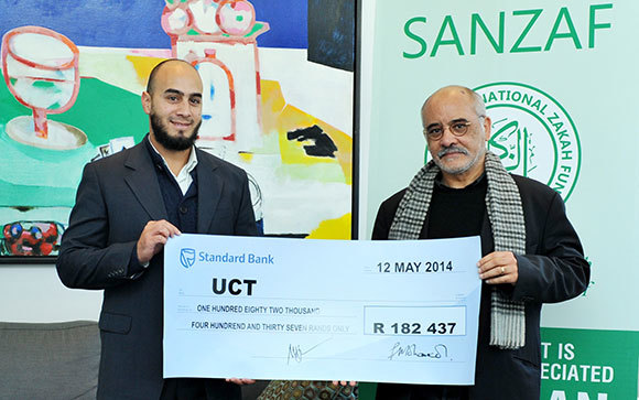 Bursary support: UCT student funding coffers received a boost from the South African National Zakah Fund (SANZAF). In the picture are SANZAF Western Cape administrator Moulana Sarfaraaz Hamza and DVC Prof Crain Soudien.