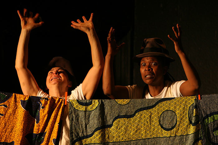 Jennie Reznek and Faniswa Yisa performing in Mark Fleishman's production <i>Every Year, Every Day, I am Walking</i>. (Photo by <a href="http://www.markwesselsphoto.com/" target="_blank">Mark Wessels</a> courtesy of the <a href="http://magnettheatre.co.za/productions/every-year-every-day-i-am-walking/" target="_blank">Magnet Theatre</a>.)