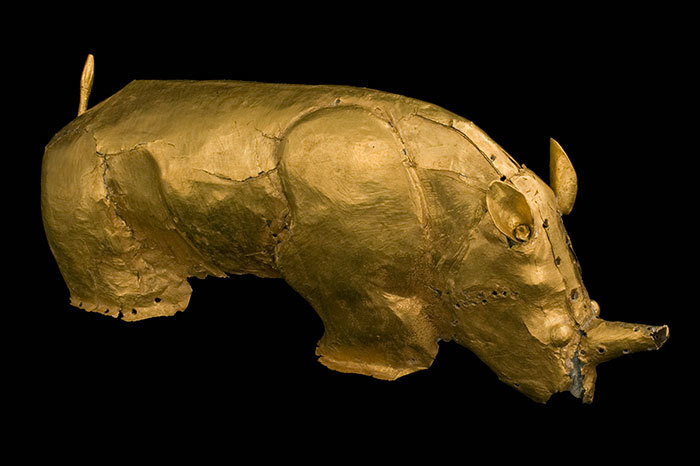 Photo of the golden rhinoceros of Mapungubwe courtesy of the University of Pretoria Museums, Mapungubwe Collection.