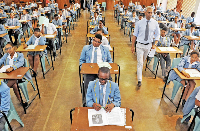 These matriculants together with many others across the country found out whether their hard work paid off with the release of their final exam results. Photo by Tracey Adams/Cape Argus.