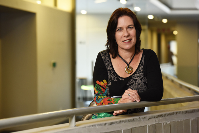 Meritorious: Prof Jenni Case's book, </em>Researching Student Learning in Higher Education: A social realist approach<em>, has won the UCT Meritorious Book Award for 2015.