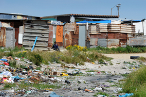 <b>City living:</b>: The urban environment, at neighbourhood or community scale, has been recognised by international research to shape illness, health and well-being. The Healthy Cities for Children project of the Children's Institute involves a multi-disciplinary research team which focuses on the well-being of children in diverse urban settings in South Africa.