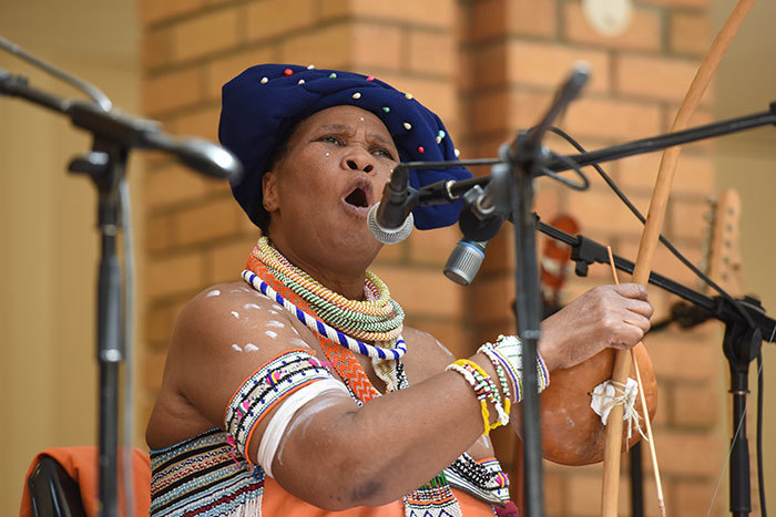 Madosini performing at a concert celebrating the end of Summer School in 2015.