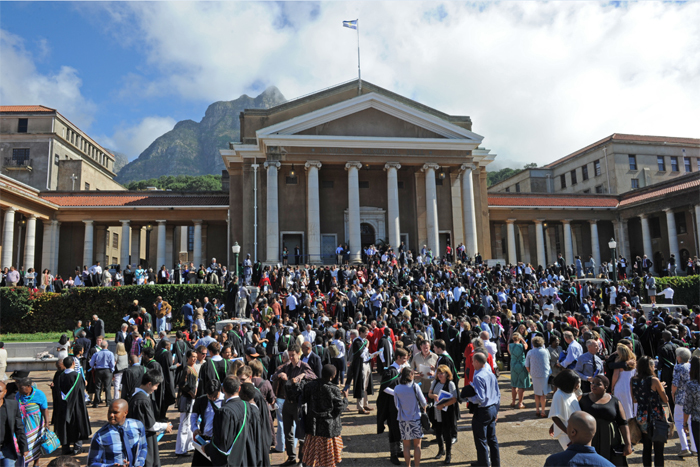 The May graduation season got into full swing on 1 May when candidates from the faculties of Engineering & the Built Environment and Health Sciences were capped in Jameson Hall.