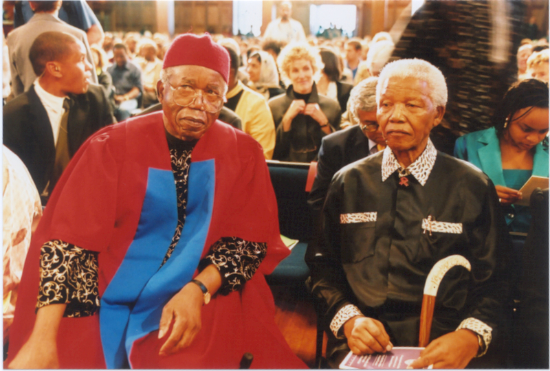 Things fall apart: acclaimed Nigerian author, dubbed the "grandfather of modern African literature", and international scholar, Chinua Achebe, who died on 22 March, aged 82, is seen here with former President Nelson Mandela, at a special graduation ceremony in September 2012. UCT's chancellor, Graça Machel, conferred an honorary Doctor of Literature degree on Achebe at the ceremony. On May 24, Africa Month @ UCT presents a discussion in the series "Celebrating Chinua Achebe: Life, Works and Ideas" on the theme "Things Fall Apart?" 
