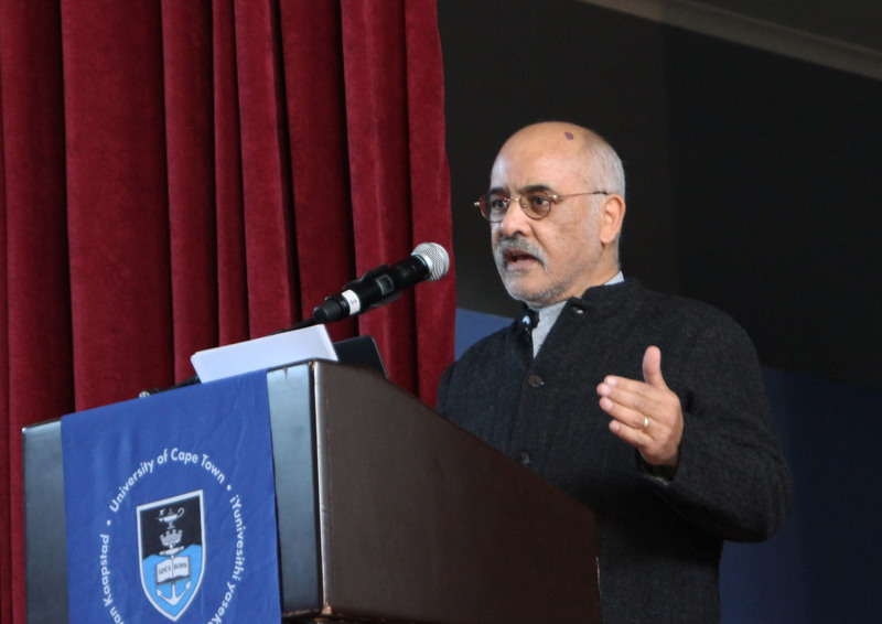 UCT Emeritus Professor Crain Soudien presented his audience with some food for thought at the fourth instalment of the 2017 Distinguished Alumni Speaker Series.