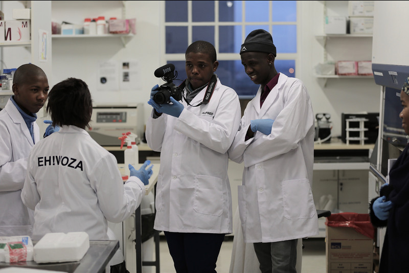Eh!woza learners Alfa Fipaza, Xola Mfakadolo, Sikelela Qhashane and Siphesihle Zimba filming at an Eh!woza science workshop, 2016.
