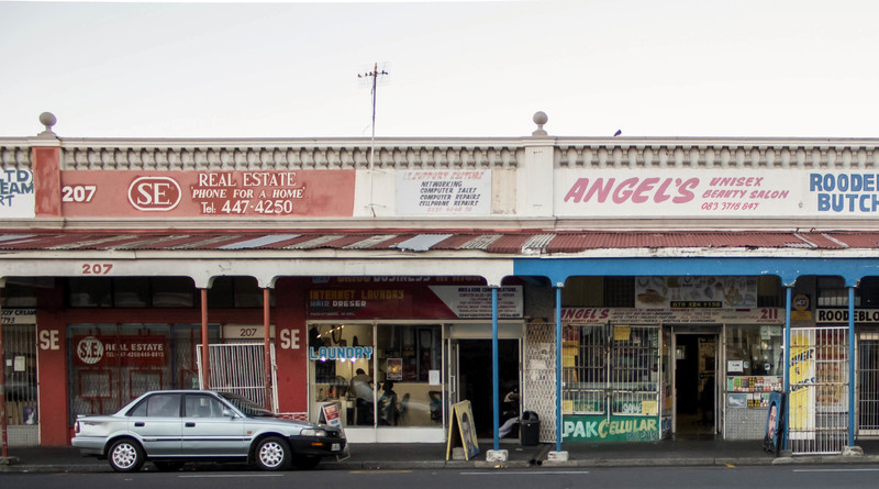 African cities are faced with a problem: the laws used to manage, plan and govern them are out of date and ineffective, yet very difficult to replace or improve upon. An award-winning guide out of the African Centre for Cities hopes to change this. Photo Robyn Walker.