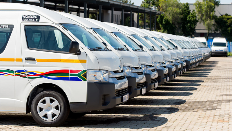 What would it take to convince minibus-taxi owners and drivers to provide a service that would fit in with the public transport operating hours? <strong>Photo</strong> </em><a href="https://sataxi.co.za/slides/why-wait-startitright-now-2-2-2-2/sa-taxi-contact-us/" target="_blank" rel="noopener">SA Taxi</a>.