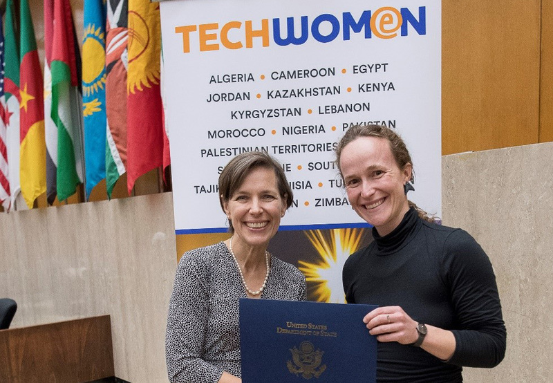 UCT Master’s student Wiebke Toussaint (right) with Rene Hadjigeorgalis, deputy director in the Office of  Citizen Exchanges, US Department of State.