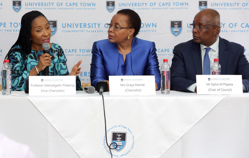 VC Prof Mamokgethi Phakeng (left) addresses the media following the announcement that UCT will rename Memorial Hall to Sarah Baartman Hall. She hosted the press conference along with Chancellor Graça Machel (centre) and Chair of Council, Sipho M Pityana. <b>Photo</b>&nbsp;Michael Hammond.