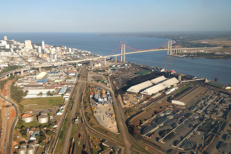 The Maputo-Katembe bridge, Africa&rsquo;s longest suspension bridge. <strong>Photo</strong> <span><a href="https://upload.wikimedia.org/wikipedia/commons/b/b5/Maputo%E2%80%93Katembe_bridge_from_the_norther_shore%3B_July_2018.jpg" target="_blank" rel="noopener">Jcornelius, Wikimedia</a>.