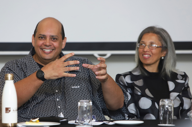 Prof Kurt April, Allan Gray Professor in Leadership, Diversity and Inclusion at the GSB (left) and Glenda Kayster, Employment Equity Specialist (Transformation) for UCT, were among the panellists addressing ways of creating a truly welcoming environment at UCT.