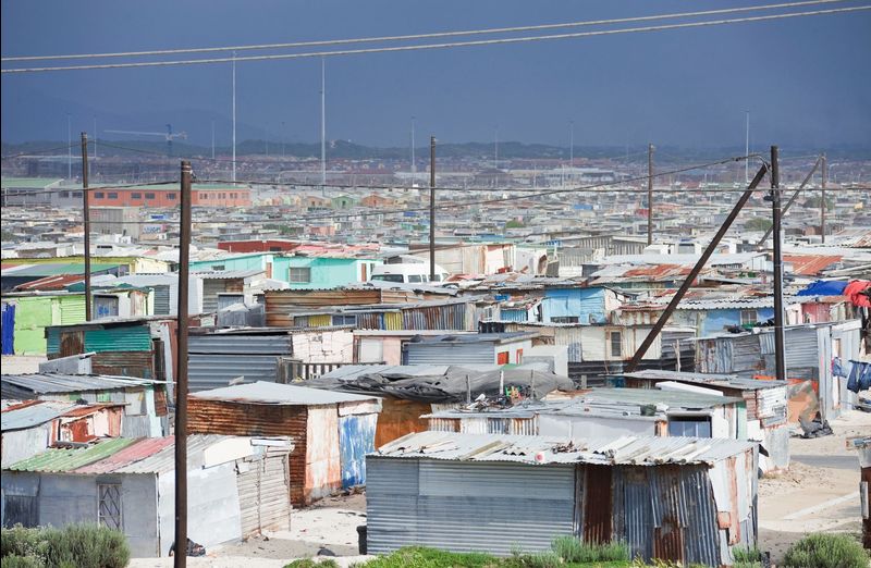 UCT emergency physicians set up a system to treat the waves of patients in Mitchells Plain and Heideveld in Cape Town.