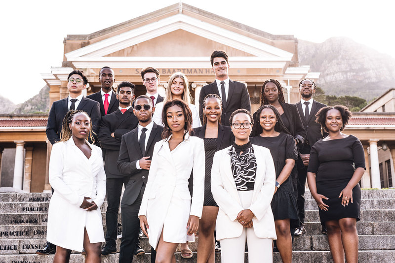 UCT InvestSoc’s executive and portfolio managers on the steps in front of UCT’s Sarah Baartman Hall.  