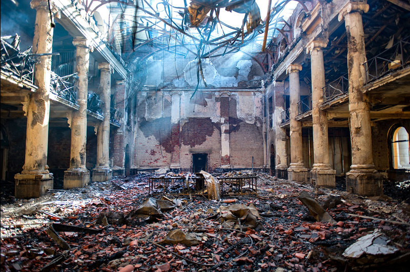 The runaway fire caused great damage to some of UCT’s historical buildings. <b>Photo</b> Lerato Maduna.