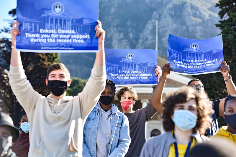 The painstaking work of UCT Libraries staff and over 2 000 volunteers has been pivotal to salvaging damaged archival material from the Jagger Reading Room. Photo Lerato Maduna.