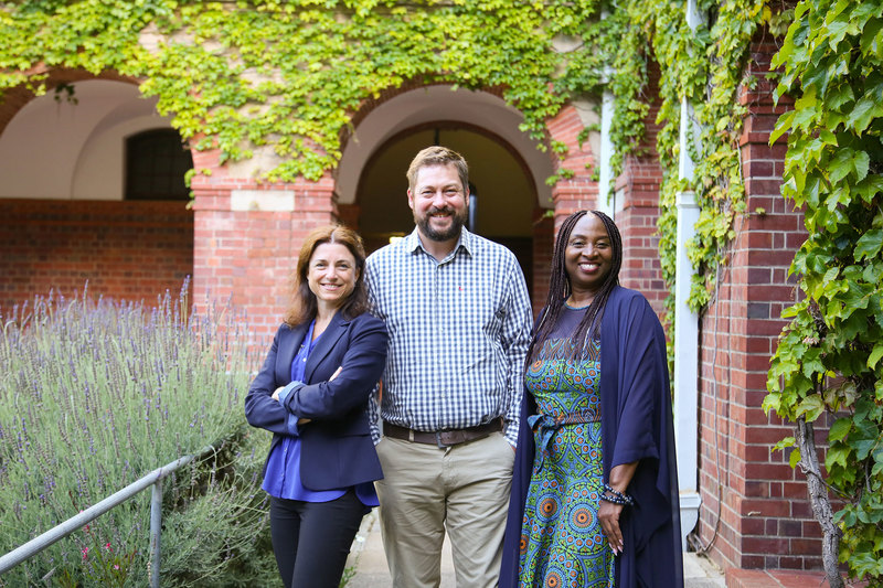 (From left): Dr Yolande Harley, Dr Rob Huddy and Carlette Hlungwani