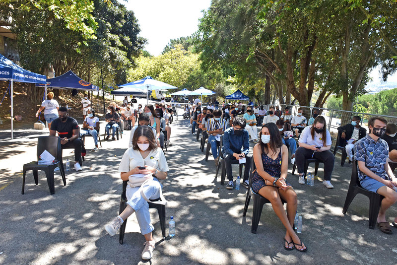 During the First-Year Campus Reception programme on upper campus, UCT first-years will receive their student cards and PeopleSoft training, and those students who’ve joined the university’s laptop programme will receive their laptops as well.  