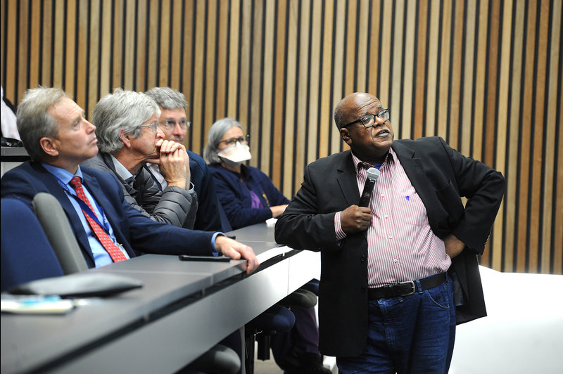 In a lecture focused on deep transformation, Prof Jonathan Jansen illuminated how the Department of Anaesthesia and Perioperative Medicine can further UCT’s Vision 2030.