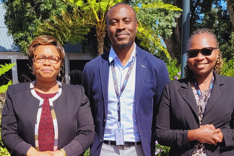 Humphrey Owuor Otieno with his supervisors, Dr Bessie Malila (left) and Dr Joyce Mwangama (right).