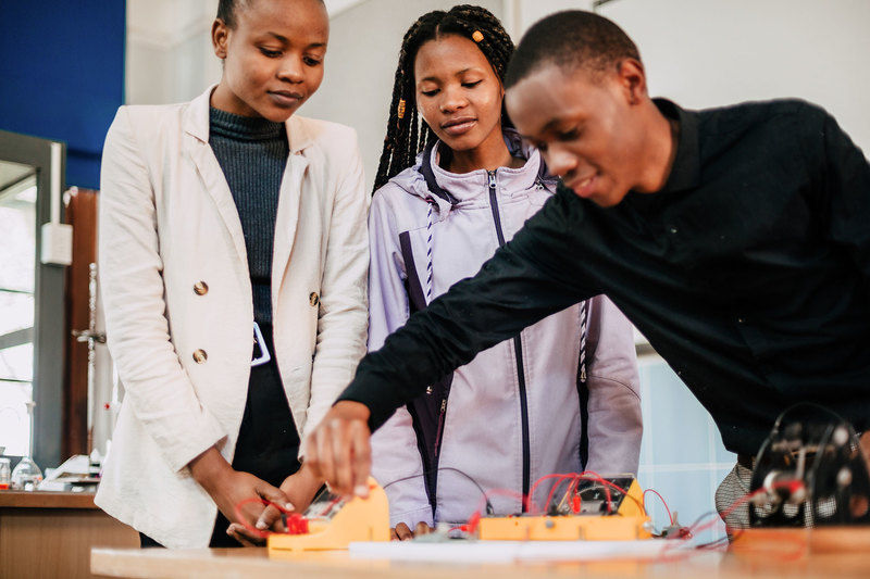 On World Teachers’ Day on 5 October, three graduates unpack what drove their decision to embark on UCT’s Post Graduate Certificate in Education, and make the switch to teaching.