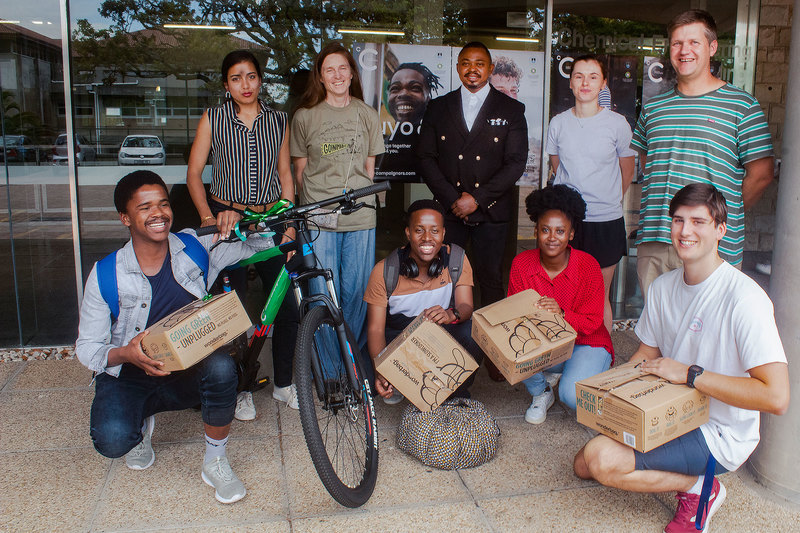 Climate Campaigners include the winner of a mountain bike and Wonderbags (from left, back) Sarah Fernandes, Alison Hughes, Dr Malibongwe Manono, Josie McCann and Grant Smith. (Front) Siphesihle Jwara, Phemelo Maile, Sihle Manzini and Callum Tisdall. (Absent Wonderbag winner Soyiso Stoto)