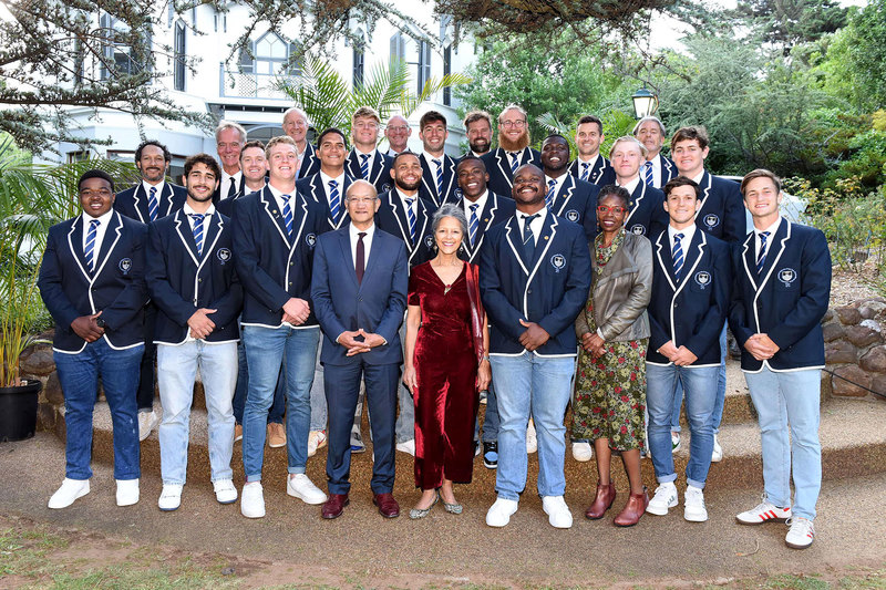 UCT VC interim Emer Prof Daya Reddy celebrated the UCT rugby team, the Ikey Tigers, for their recent World Cup win. <b>Photo</b>&nbsp;Nasief Manie.