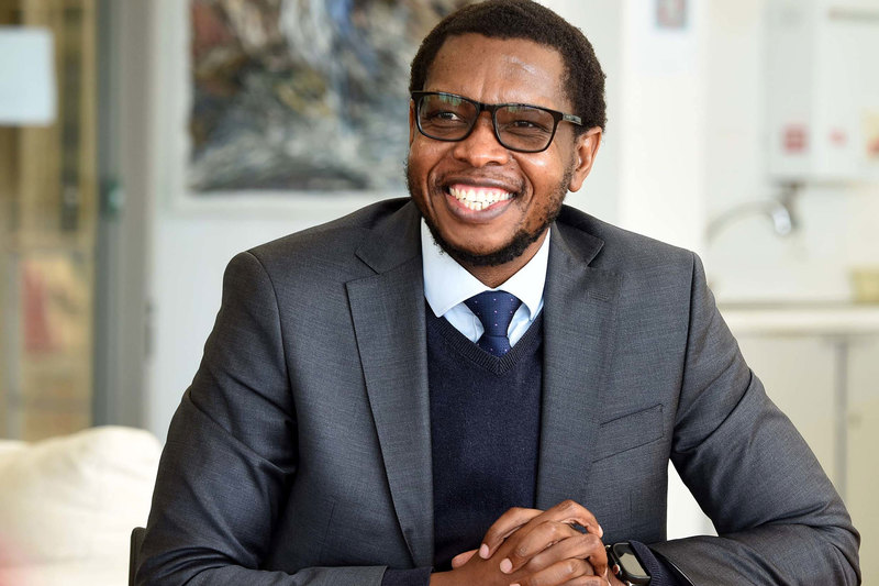 Prof Mosa Moshabela