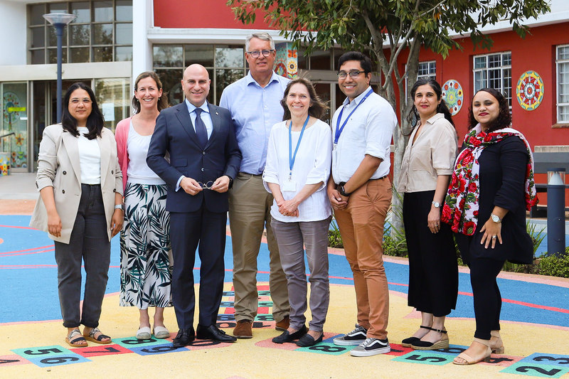 The Poisons Information Centre team had a special meet-and-greet with Stavros Nicolaou on Tuesday, 8 October. From left: Kim Moodley-Farao, Dr Kate Balme, Dr Stavros Nicolaou, Sidney van Heerden, Dr Cindy Stephen, Dr Moegamad Salie, Farahnaz Mohamed and Nicole Pritchard.