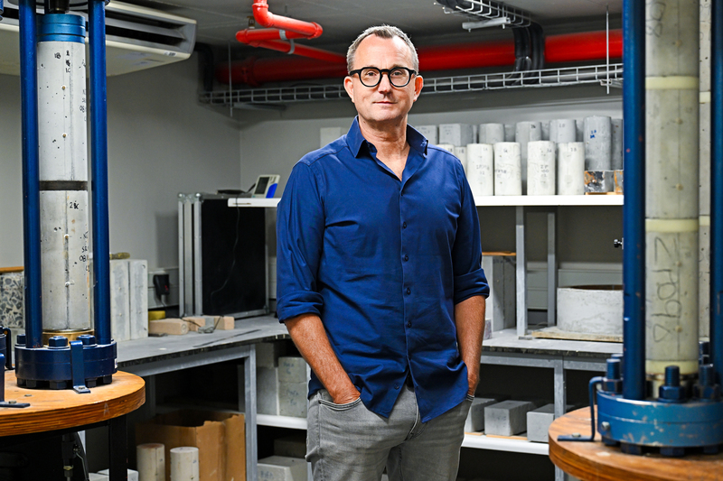 Prof Hans Beushausen