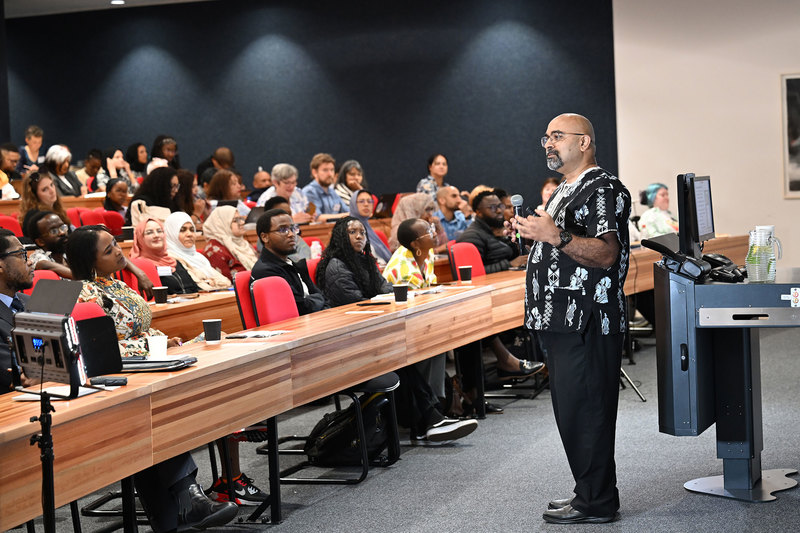 Prof Hussein Suleman delivers his address. 